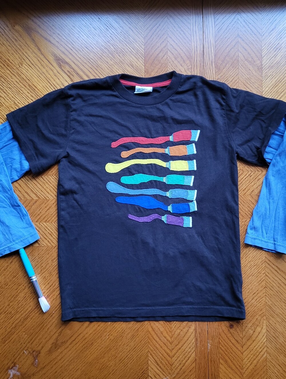 Mini Boden paintbrush Tee - Picture 7 of 8